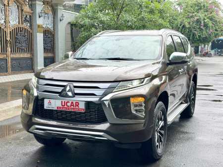Pajero nâu 68.000km  2.4L 4*2 Dầu1790134332208_8738664610871529058_g80116151425396539_09a4b2ffed70a35577c8f402b107d556