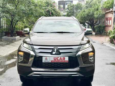 Pajero nâu 68.000km  2.4L 4*2 Dầu