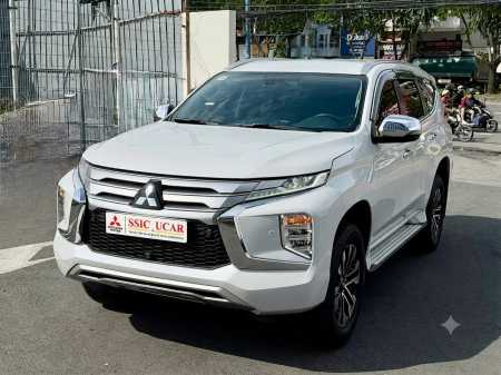 Pajero 2.4L 4*4 DầuGemini_Generated_Image_e049xe049xe049xe